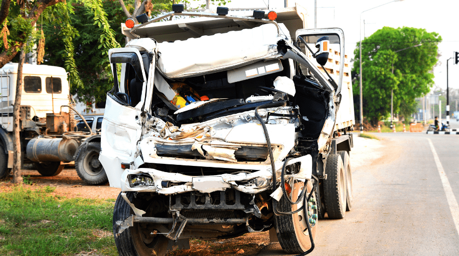 Truck Accidents Image of a truck accident in Atlanta, Truck Accident Attorney, Issa Castro Law Firm.